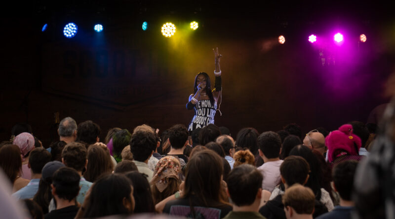 BENEE and BAYLI at Scoot Inn